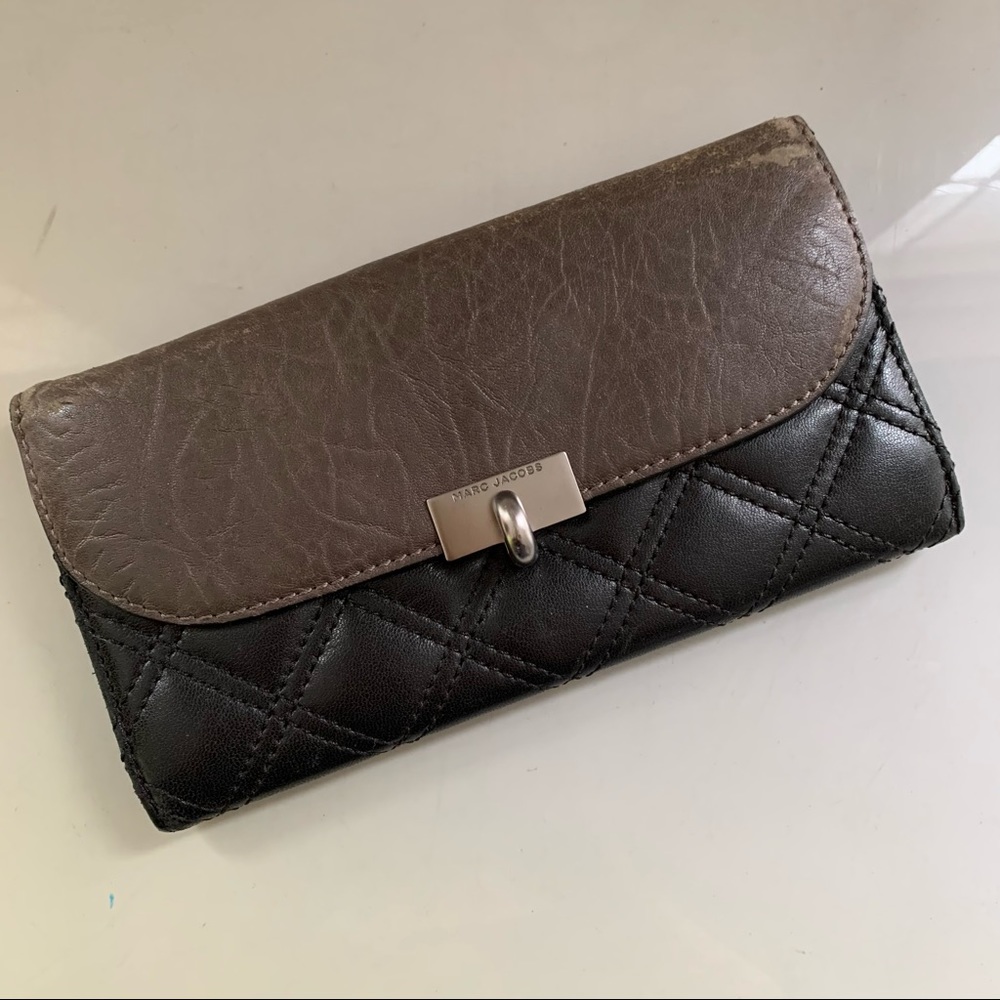 Marc Jacobs wallet